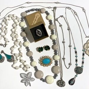 ALL Avon & Sarah Coventry 12-Piece Vintage Jewelry Lot - Necklaces, Brooches +